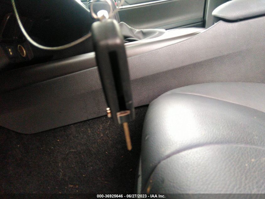 2022 TOYOTA CAMRY SE - 4T1G11AK1NU065100