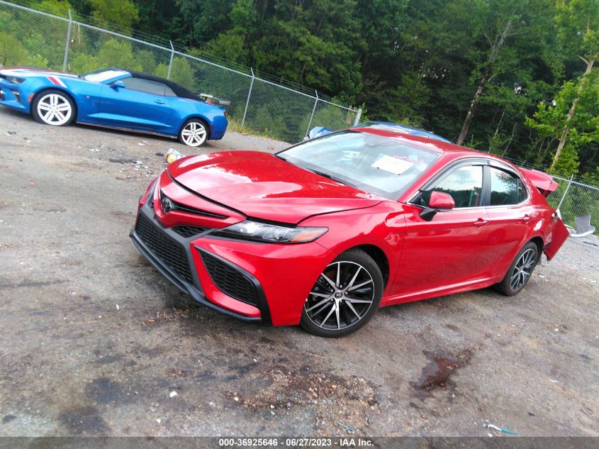 2022 TOYOTA CAMRY SE - 4T1G11AK1NU065100