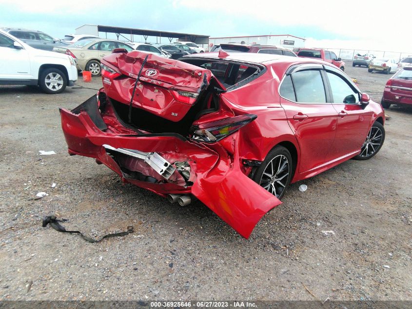 2022 TOYOTA CAMRY SE - 4T1G11AK1NU065100