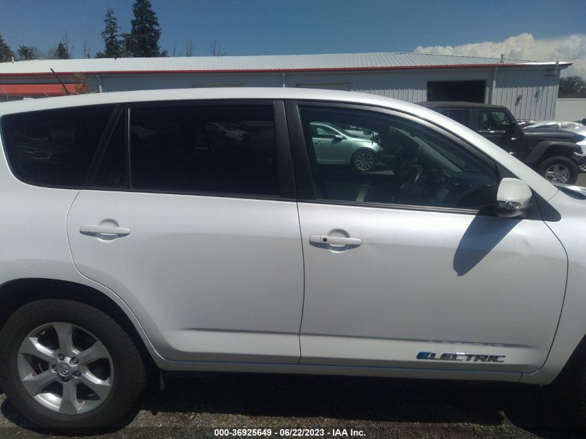 2013 TOYOTA RAV4 EV - 2T3YL4DV0DW001822
