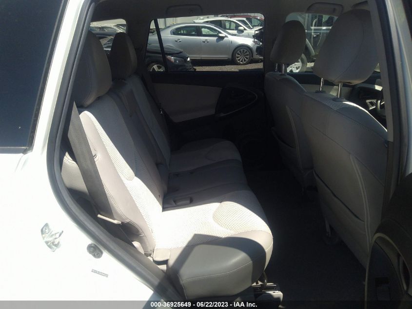 2013 TOYOTA RAV4 EV - 2T3YL4DV0DW001822