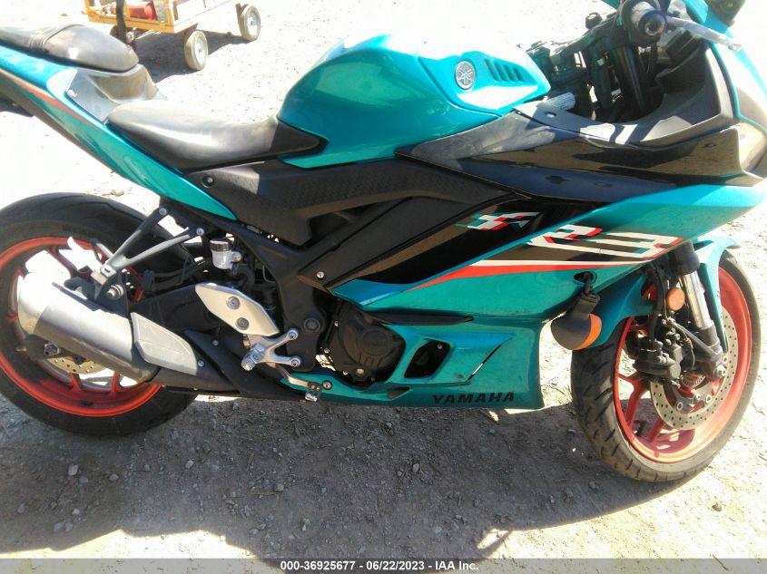 2021 YAMAHA YZFR3 A MH3RH18Y9MK006679
