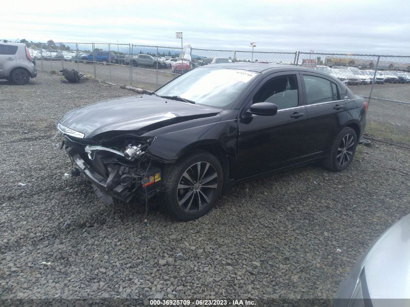 2013 CHRYSLER 200 TOURING - 1C3CCBBB8DN573644
