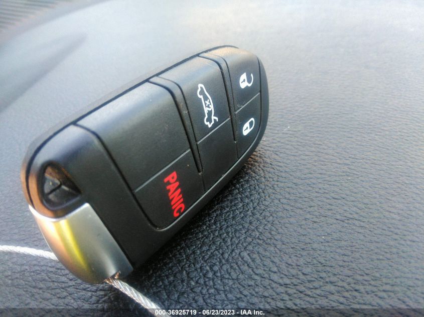 2020 DODGE CHALLENGER SXT - 2C3CDZAG0LH236475