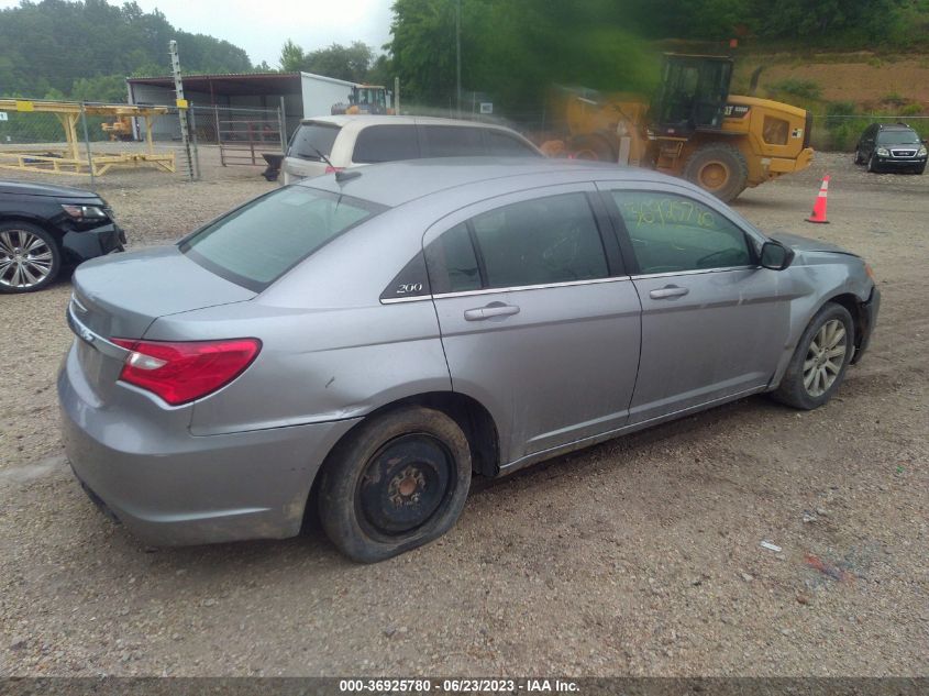 VIN 1C3CCBBB5DN699766 2013 CHRYSLER 200 no.4