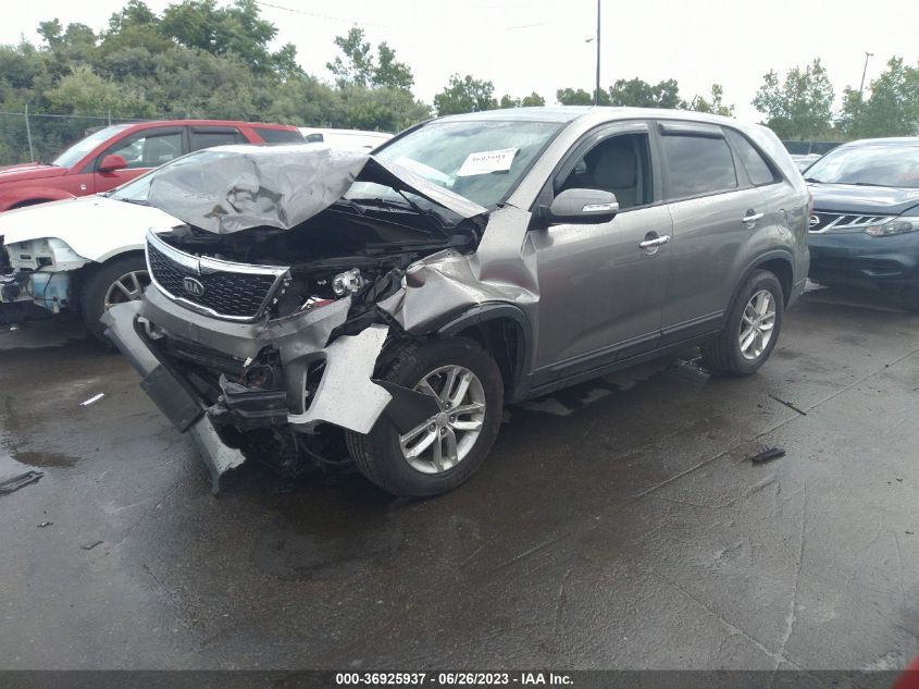 2014 KIA SORENTO LX - 5XYKT3A62EG512090