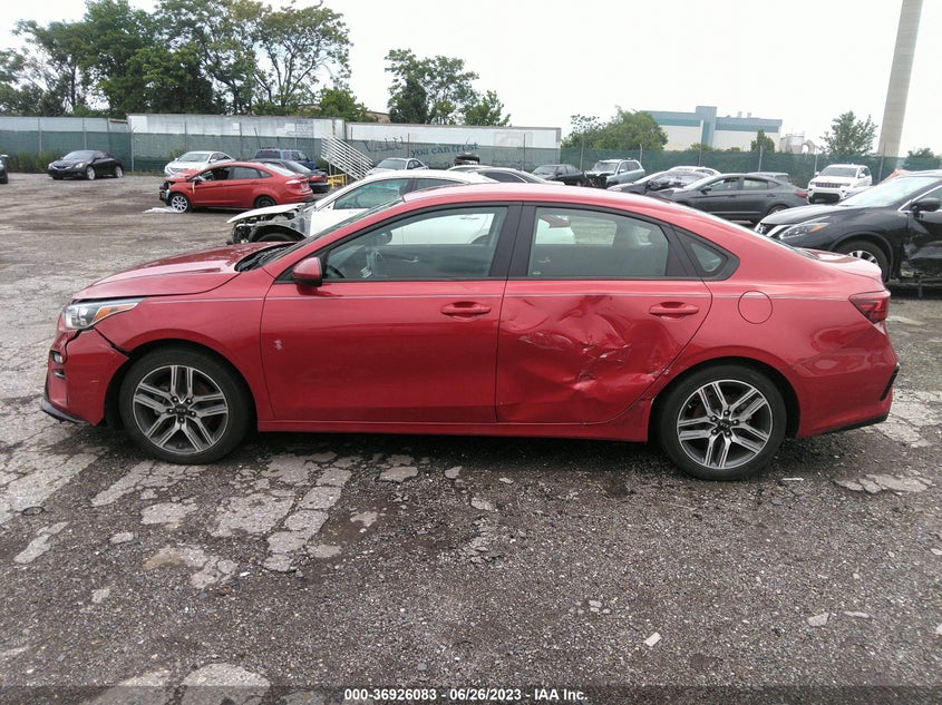 VIN 3KPF34AD8KE017245 2019 KIA FORTE S