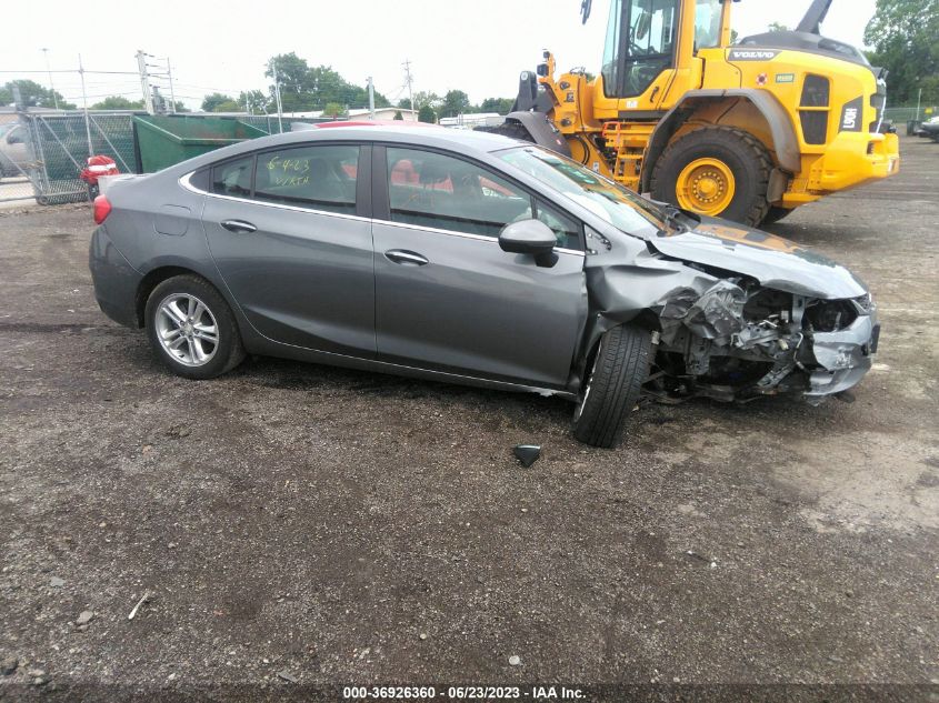 2018 CHEVROLET CRUZE LT - 1G1BE5SM3J7117502