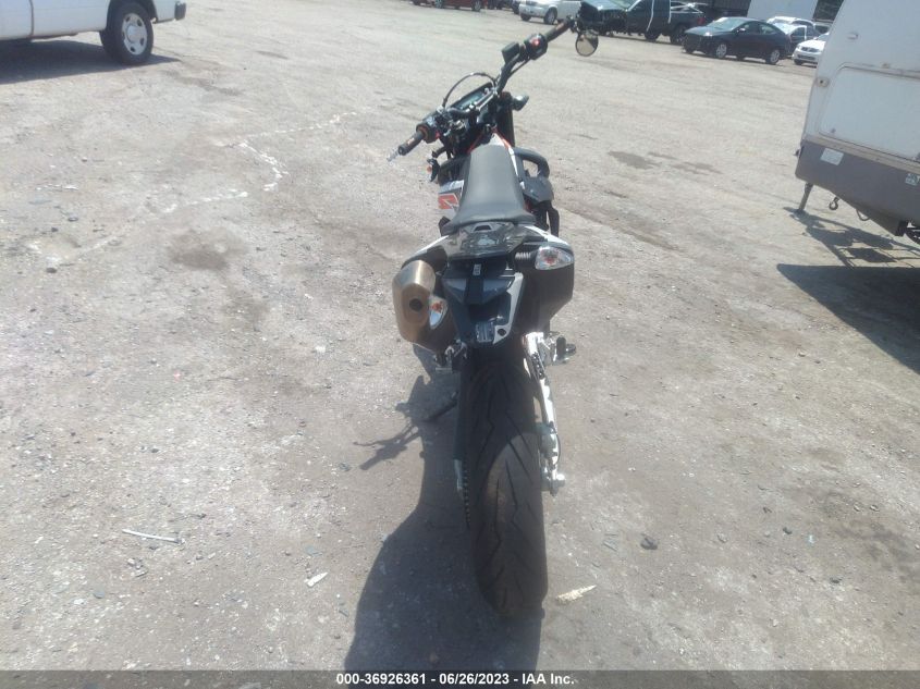 2019 KTM 690 SMC R VBKLSV40XKM754600