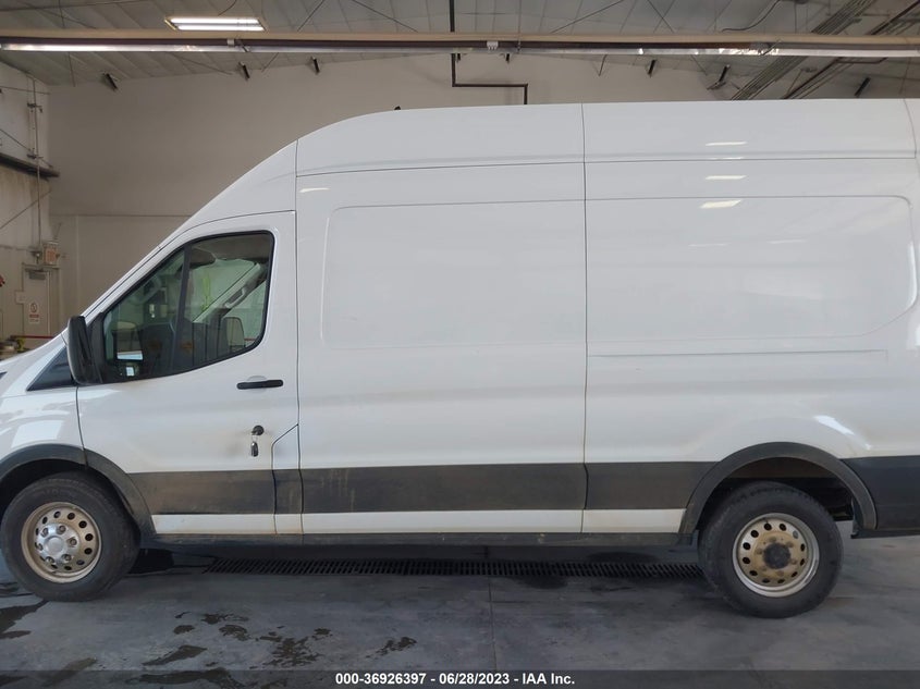 VIN 1FTBR2X85NKA64360 2022 FORD TRANSIT CARGO VAN