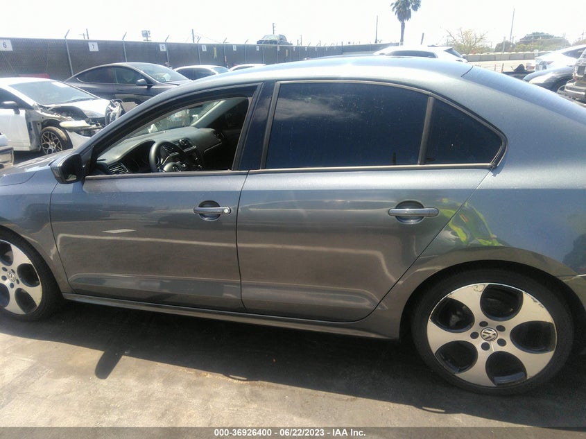 VIN 3VW2B7AJ9JM206724 2018 VOLKSWAGEN JETTA 1.4T S