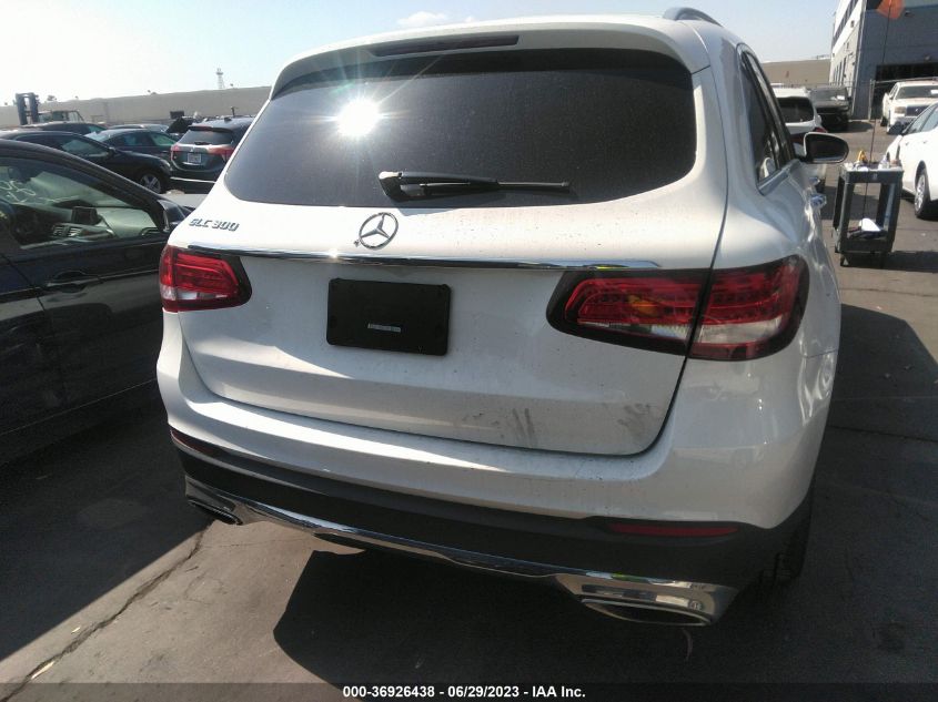 2018 MERCEDES-BENZ GLC GLC 300 - WDC0G4JB5JV106364