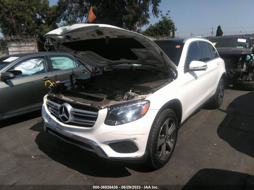 2018 MERCEDES-BENZ GLC GLC 300 - WDC0G4JB5JV106364