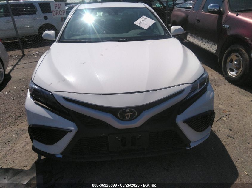 2021 TOYOTA CAMRY SE - 4T1G11AK6MU588398