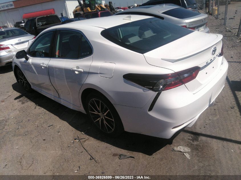 2021 TOYOTA CAMRY SE - 4T1G11AK6MU588398
