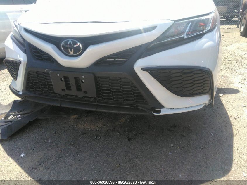 2021 TOYOTA CAMRY SE - 4T1G11AK6MU588398