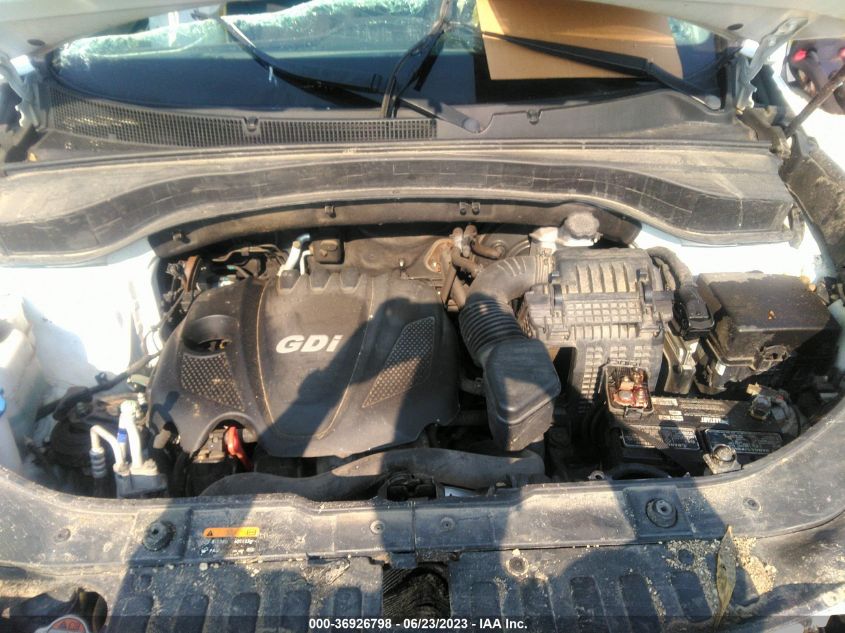 2014 KIA SORENTO LX - 5XYKTCA63EG531974