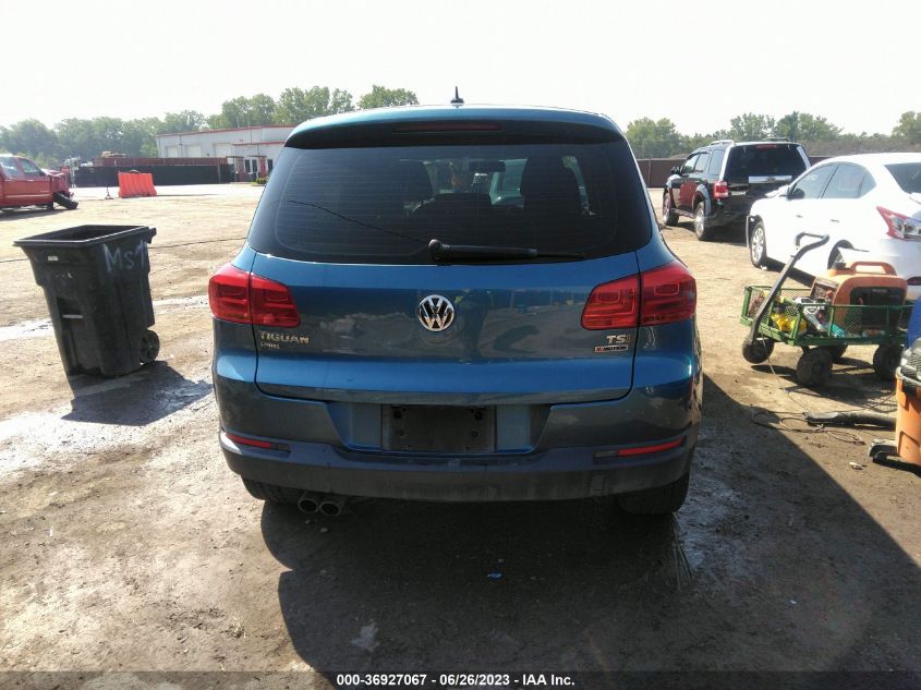 2017 VOLKSWAGEN TIGUAN - WVGBV7AX7HK045804