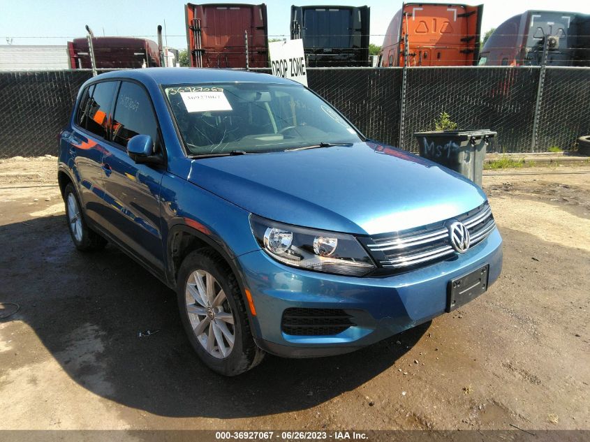 2017 VOLKSWAGEN TIGUAN - WVGBV7AX7HK045804