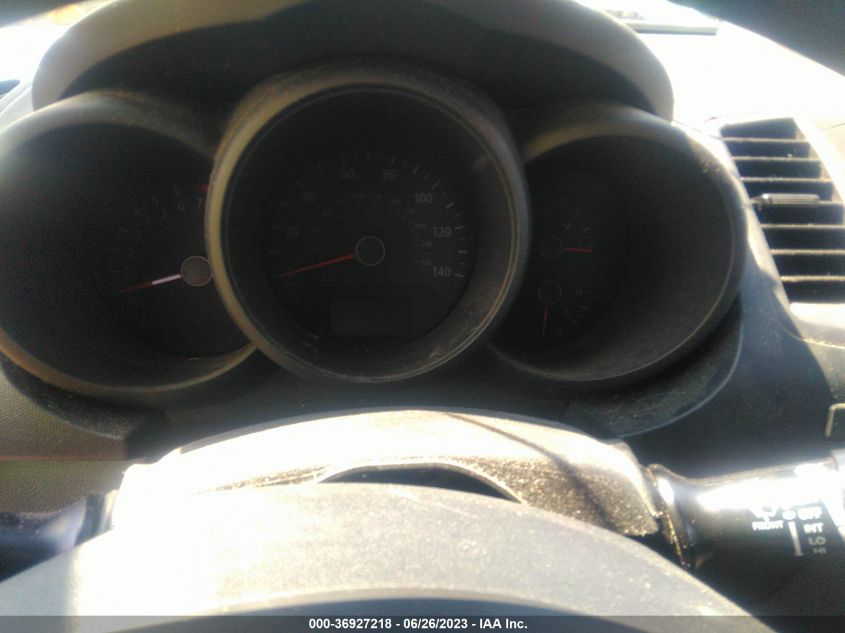 2013 KIA SOUL BASE - KNDJT2A51D7622928