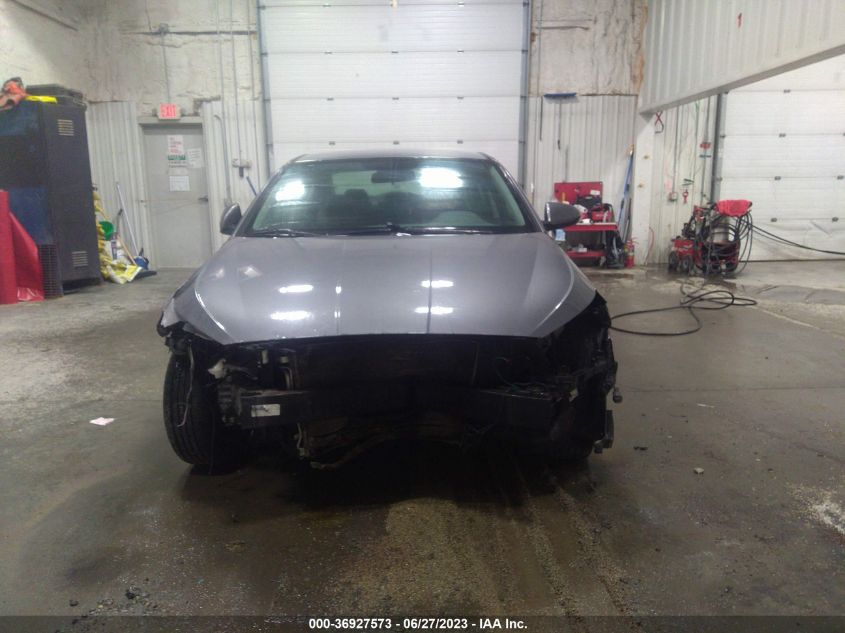 2019 HYUNDAI ELANTRA SE - 5NPD74LF7KH470679