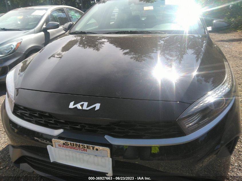 2023 KIA FORTE LXS - 3KPF24AD2PE595688