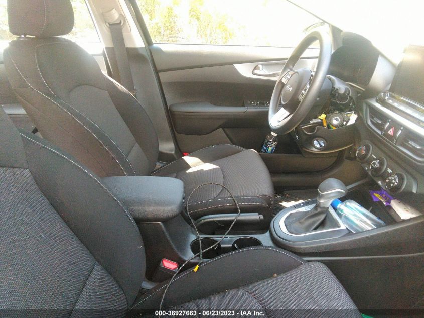 2023 KIA FORTE LXS - 3KPF24AD2PE595688