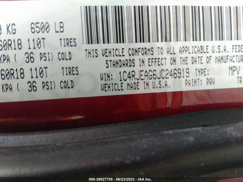 VIN 1C4RJEAG6JC246919 2018 JEEP GRAND CHEROKEE LAREDO E