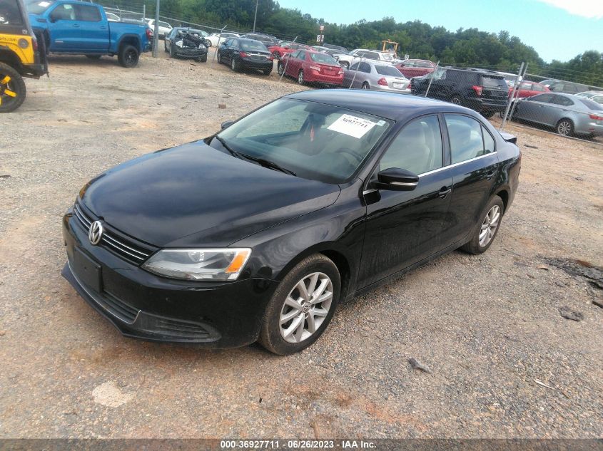 2013 VOLKSWAGEN JETTA SEDAN SE W/CONVENIENCE - 3VWDP7AJ7DM201553