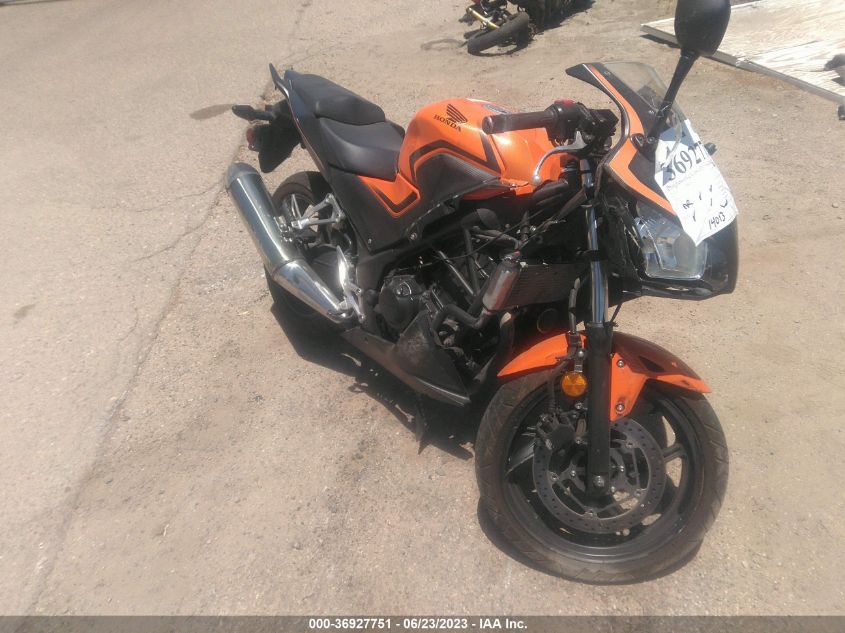 2016 HONDA CBR300 R - MLHNC5104G5200690