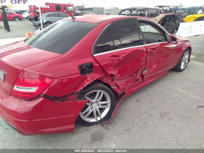 2013 MERCEDES-BENZ C-CLASS C 250 - WDDGF4HB3DA808939