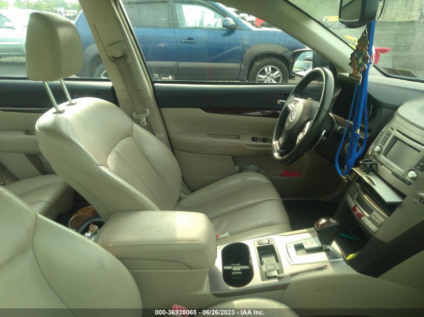 2013 SUBARU LEGACY 2.5I LIMITED - 4S3BMBK62D3013055