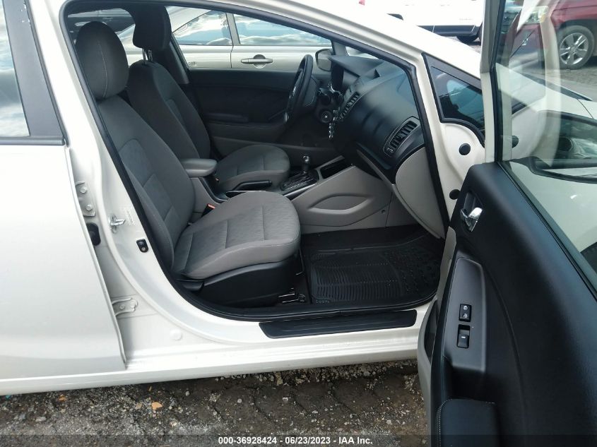 2015 KIA FORTE LX - KNAFK4A69F5292089