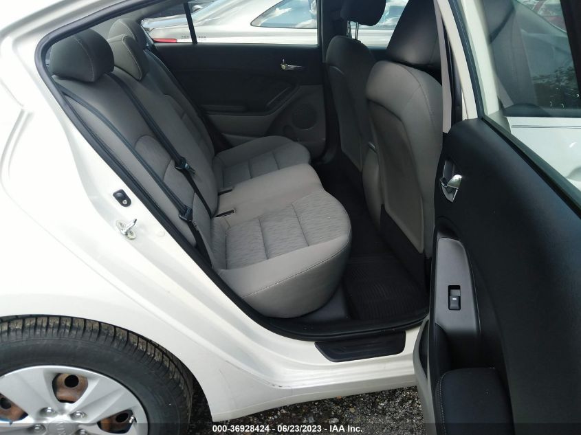 2015 KIA FORTE LX - KNAFK4A69F5292089