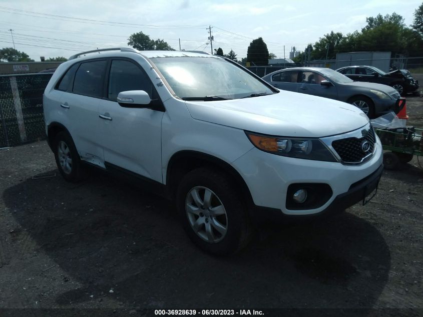 2013 KIA SORENTO LX - 5XYKT4A68DG384572