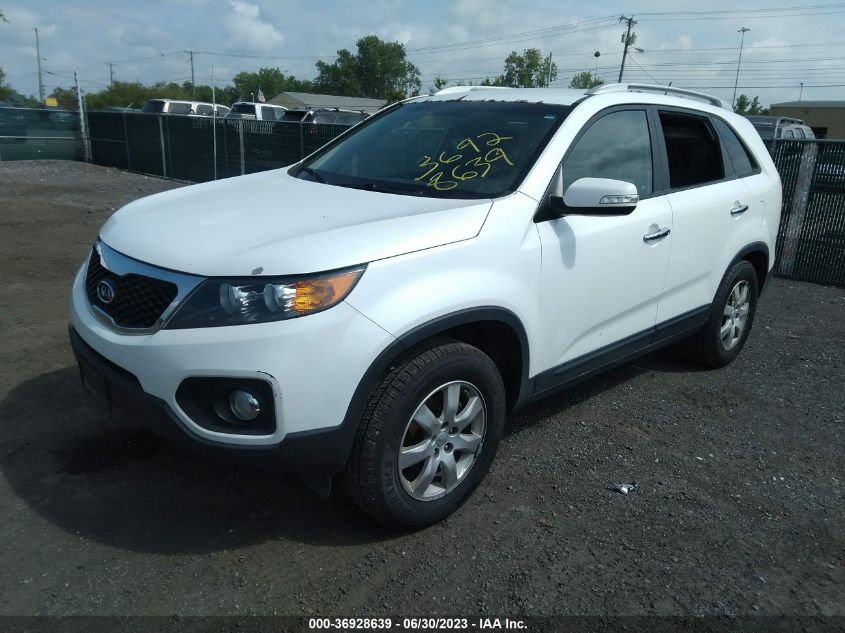 2013 KIA SORENTO LX - 5XYKT4A68DG384572