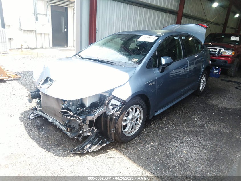 VIN JTDEAMDE5MJ028084 2021 TOYOTA COROLLA HYBRID LE