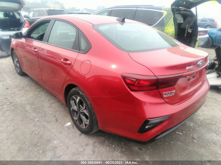 VIN 3KPF24AD3ME278577 2021 KIA FORTE LXS