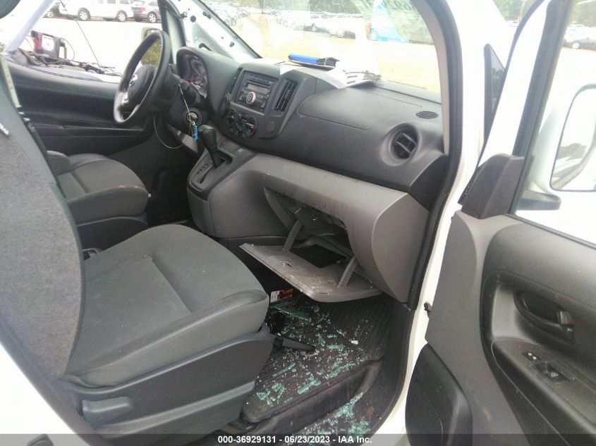 2015 NISSAN NV200 S/SV - 3N6CM0KN4FK710169