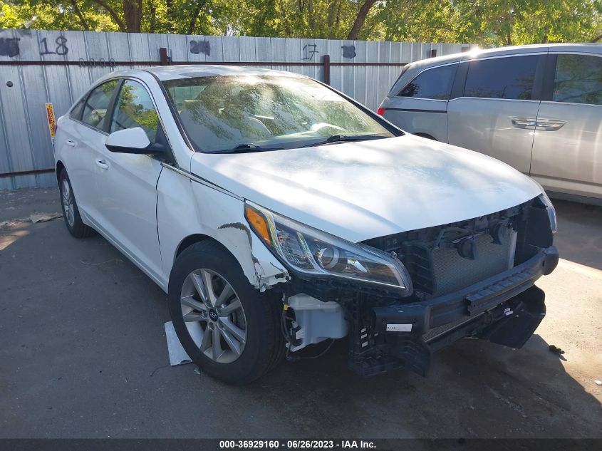 2017 HYUNDAI SONATA SE - 5NPE24AFXHH501115