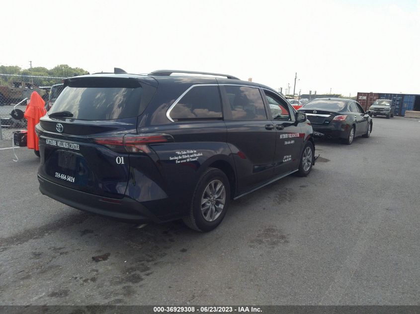 2021 TOYOTA SIENNA LE - 5TDKRKECXMS058343