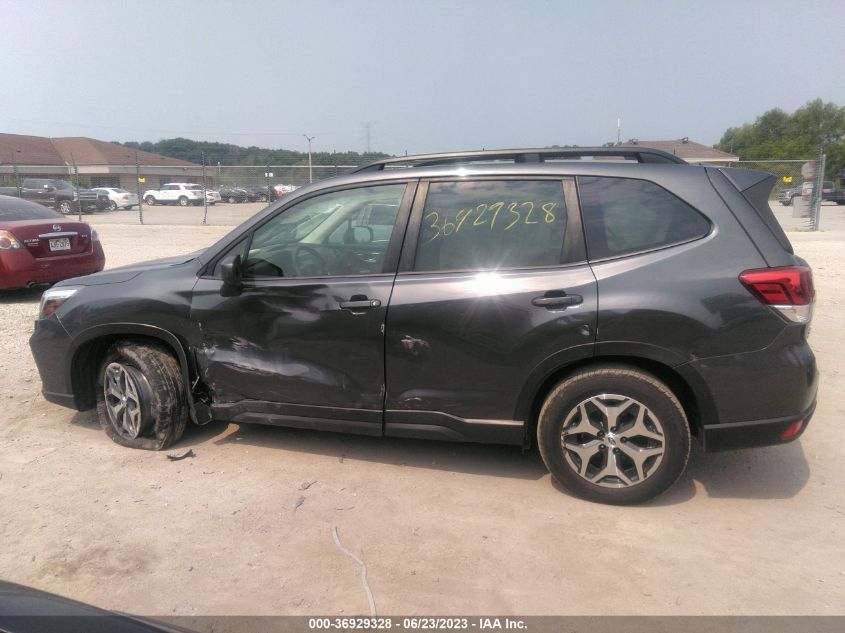 2021 SUBARU FORESTER PREMIUM - JF2SKAJC3MH428865