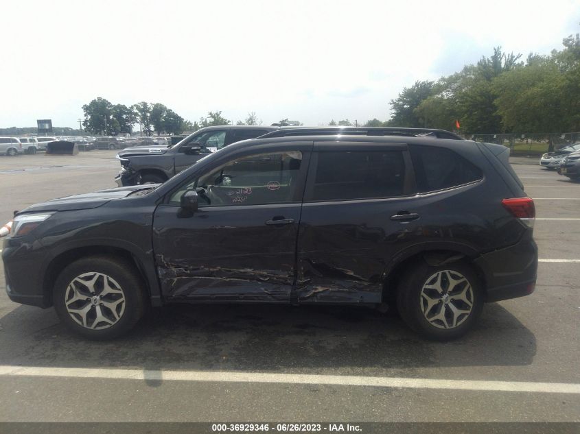 2019 SUBARU FORESTER PREMIUM - JF2SKAGC0KH540916