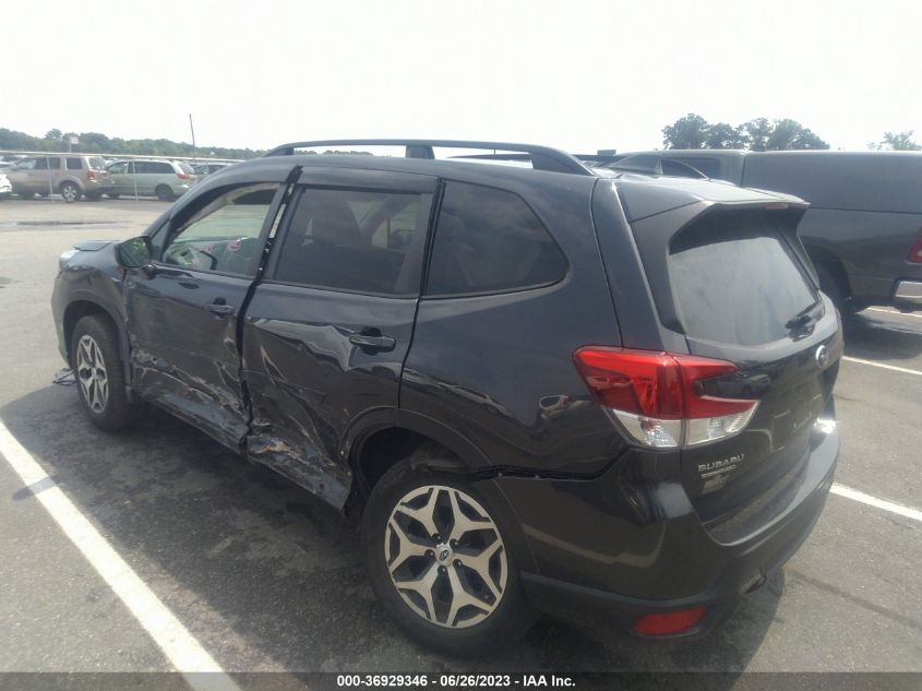 2019 SUBARU FORESTER PREMIUM - JF2SKAGC0KH540916