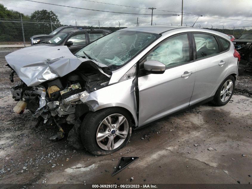 2017 FORD FOCUS SE - 1FADP3K22HL217255