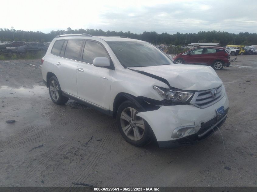 2013 TOYOTA HIGHLANDER LIMITED - 5TDYK3EH2DS129132