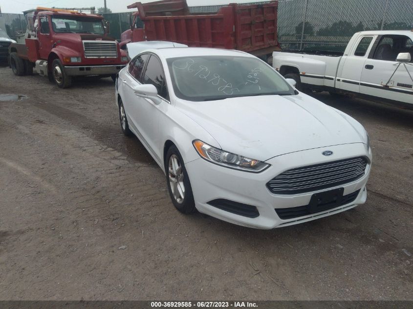 2015 FORD FUSION SE - 3FA6P0H72FR162010