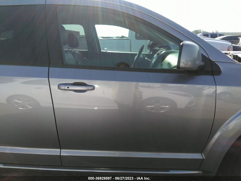 2018 DODGE JOURNEY CROSSROAD - 3C4PDDGG2JT388768