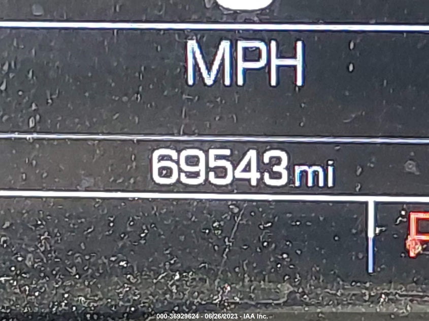VIN 2G1105SA7H9121304 2017 CHEVROLET IMPALA LT