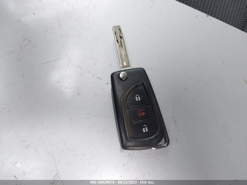 VIN 2T3H1RFV7LC066246 2020 TOYOTA RAV4 LE